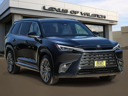 Used 2024 Lexus TX 350 AWD w/ Technology Package image 4