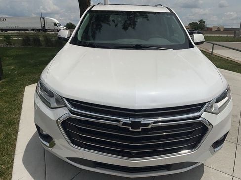 Used 2020 Chevrolet Traverse Premier w/ LPO, Floor Liner Package AWD/4WD image 2