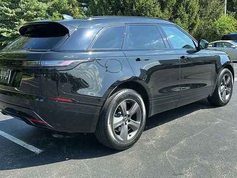 Used 2025 Land Rover Range Rover Velar Dynamic SE image 7