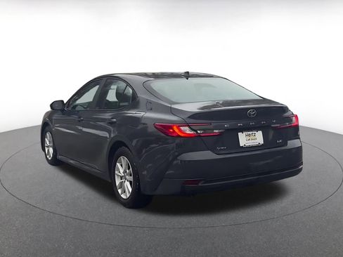 Used 2025 Toyota Camry LE image 11