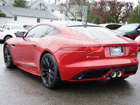 Used 2017 Jaguar F-TYPE S image 3