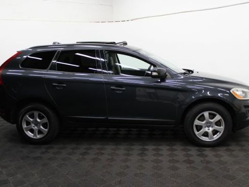 Used 2010 Volvo XC60 3.2 image 4