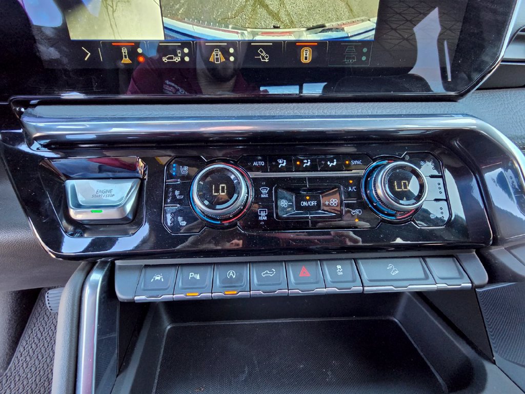 Used 2019 GMC Sierra 1500 Denali w/ Denali Ultimate Package AWD/4WD image 25