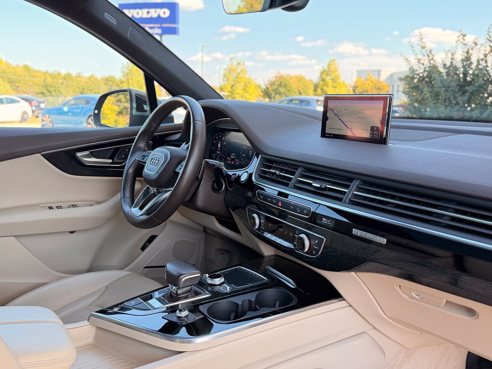 Used 2018 Audi Q7 3.0T Prestige w/ Prestige Package AWD/4WD image 42