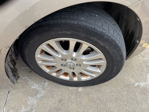 Used 2007 Toyota Sienna XLE Limited image 10