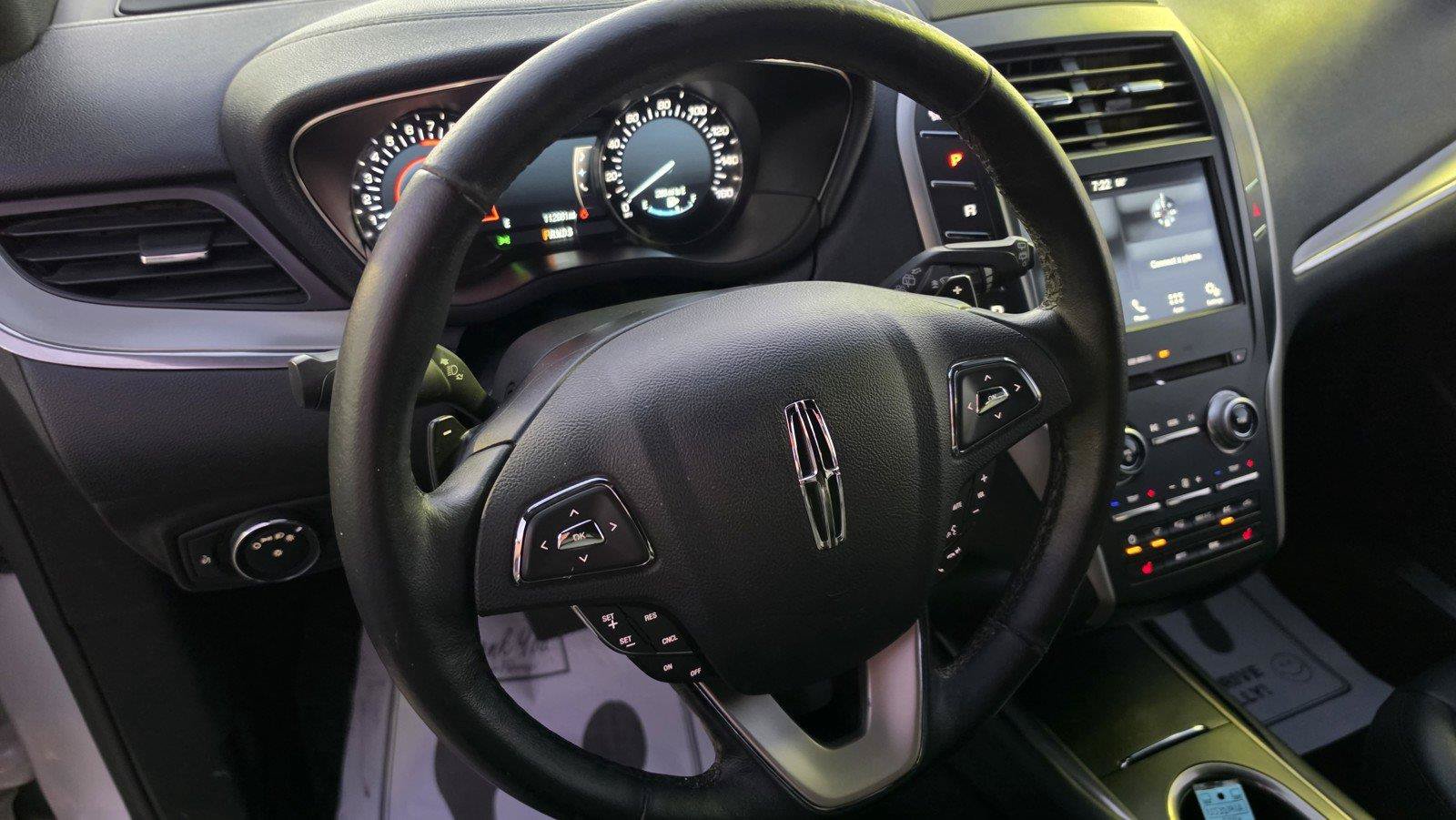 Used 2016 Lincoln MKC Premiere FWD image 16