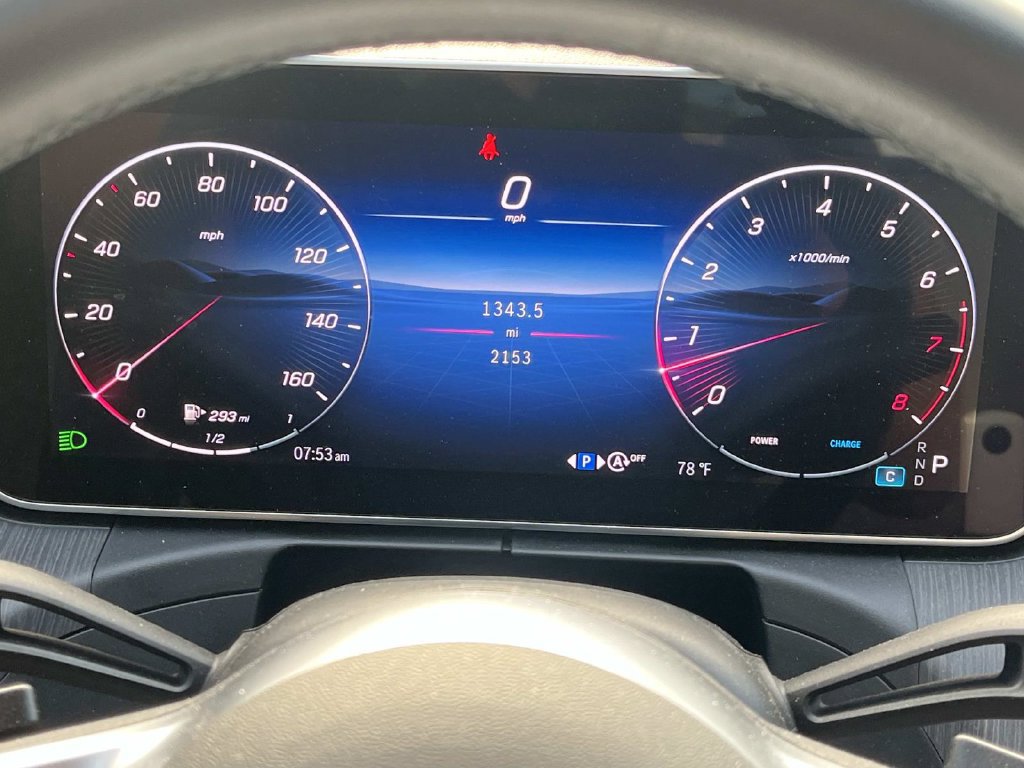 Used 2025 Mercedes-Benz C 300 Sedan image 43
