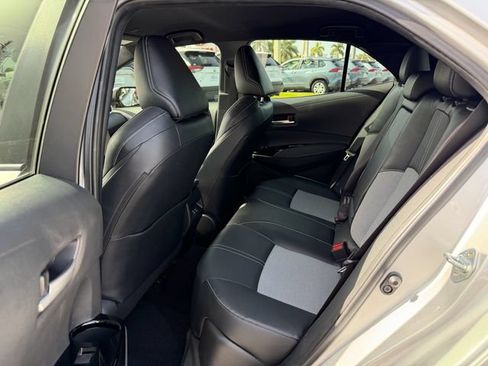 Used 2025 Toyota Corolla XSE FWD image 12