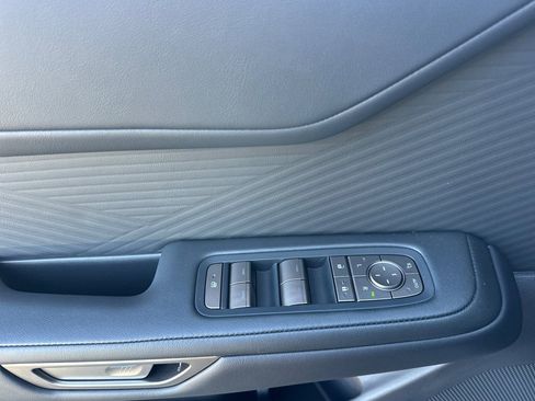 New 2026 Lexus ES 350e FWD image 8