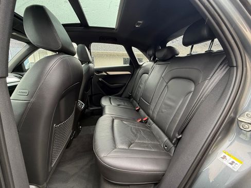 Used 2017 Audi Q3 2.0T Premium image 10