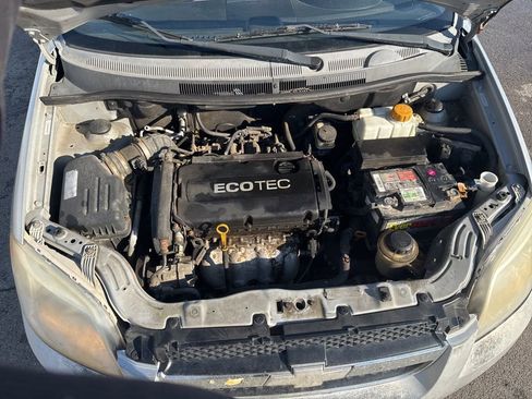 Used 2011 Chevrolet Aveo LT w/ Power and Convenience Package image 12