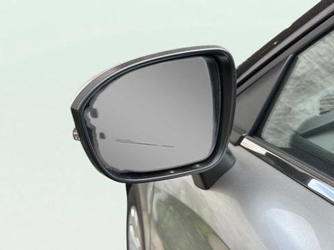 New 2026 Mitsubishi Outlander ES image 28