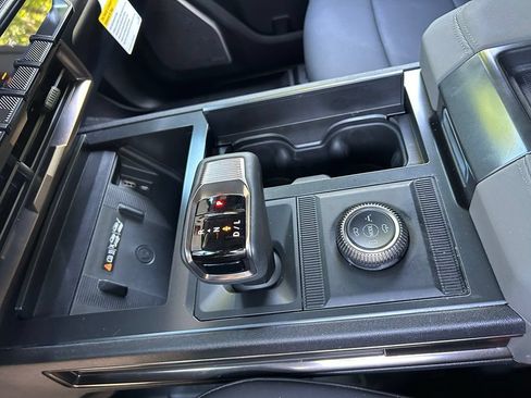 Used 2025 GMC Hummer EV 3X AWD/4WD image 40