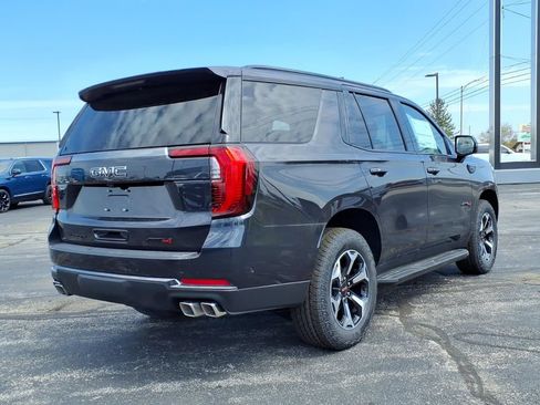 New 2026 GMC Yukon AT4 AWD/4WD image 18