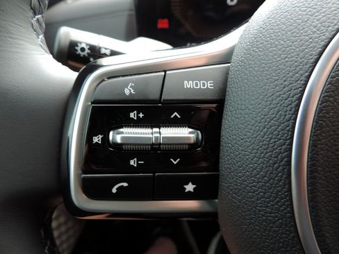 New 2026 Kia Carnival FWD image 22