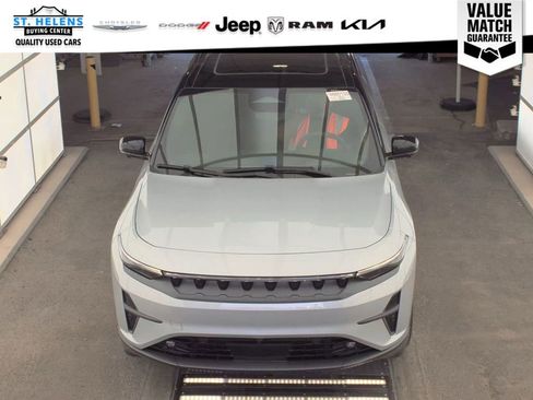 Used 2024 Jeep Wagoneer Limited AWD/4WD image 20