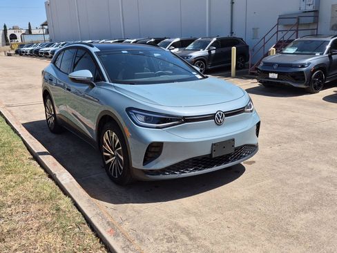 Used 2024 Volkswagen ID.4 S RWD image 3