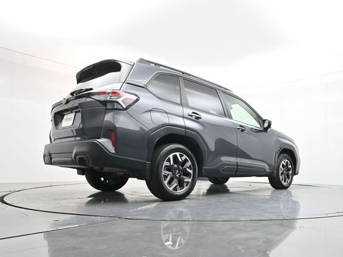Used 2025 Subaru Forester Premium w/ Convenience Package #1 AWD/4WD image 34