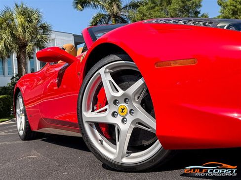 Used 2014 Ferrari 458 Spider RWD image 67