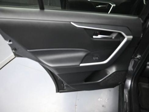 Used 2024 Toyota RAV4 XLE FWD image 25
