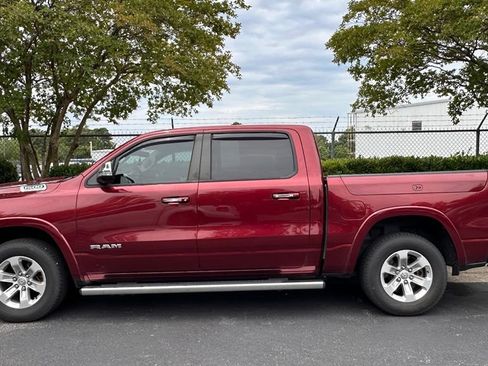 Used 2022 RAM 1500 Laramie AWD/4WD image 8