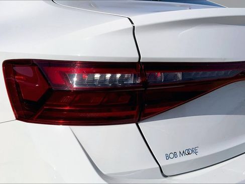 Certified 2025 Volkswagen Jetta Sport FWD image 28
