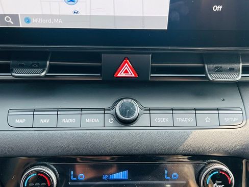 New 2025 Hyundai Elantra N image 24