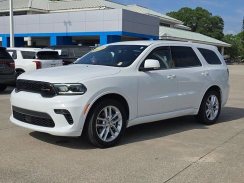 Used 2022 Dodge Durango GT RWD image 2