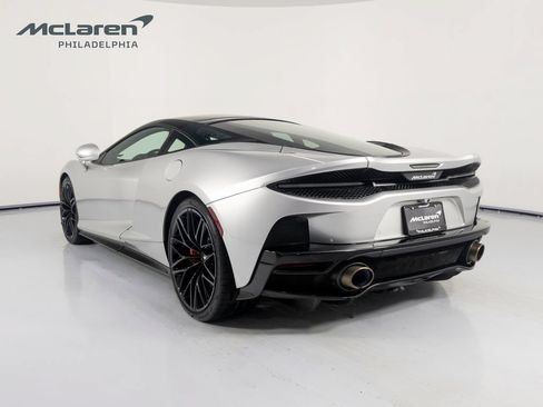 Used 2022 McLaren GT RWD image 3