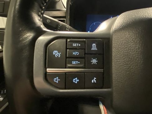 Used 2024 Ford F350 Lariat w/ Lariat Ultimate Package image 30