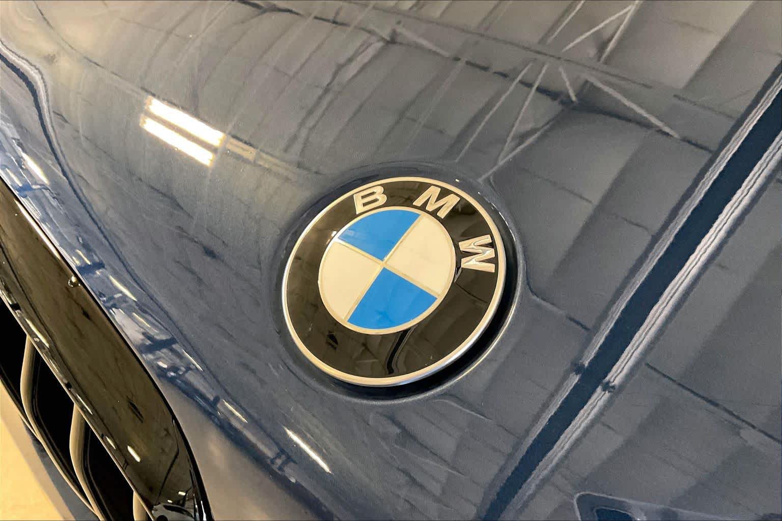 Used 2019 BMW X5 xDrive50i w/ M Sport Package AWD/4WD image 31