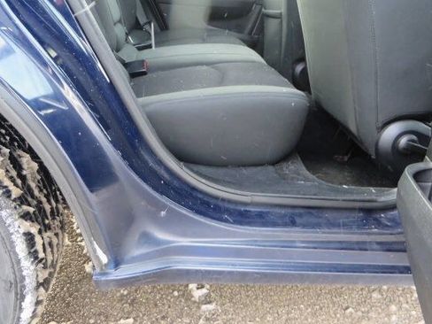 Used 2013 Dodge Avenger SE image 15