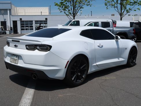 Used 2019 Chevrolet Camaro LT w/ RS Package RWD image 10