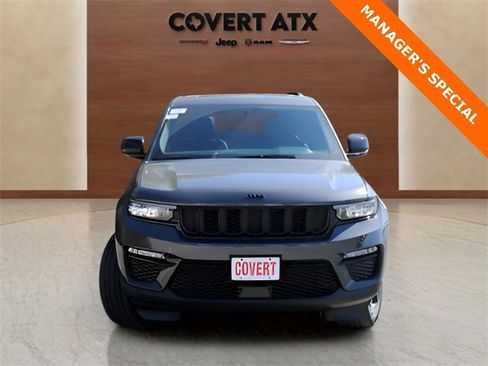 New 2025 Jeep Grand Cherokee Limited w/ Black Appearance Package image 8