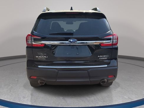Used 2023 Subaru Ascent Touring AWD/4WD image 2