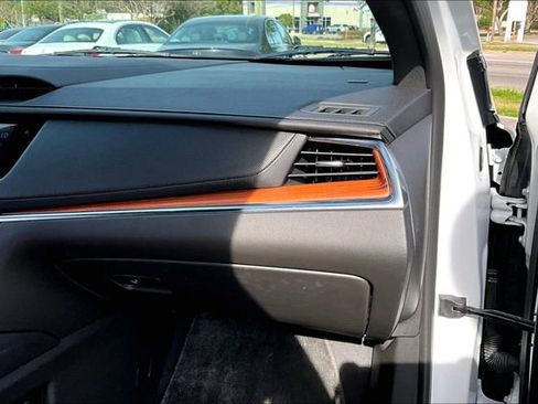 Used 2023 Cadillac XT5 Premium Luxury w/ Technology Package image 23