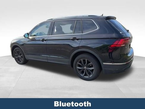 Used 2022 Volkswagen Tiguan SE image 5