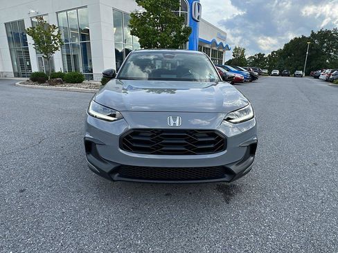 Certified 2024 Honda HR-V Sport image 9