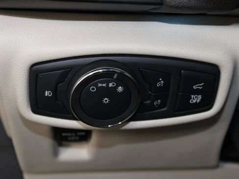 Used 2020 Lincoln Nautilus Reserve w/ Equipment Group 201A image 43