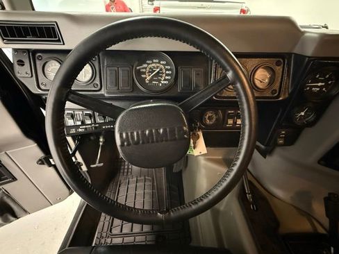Used 1996 HUMMER H1 4-Door Wagon AWD/4WD image 22