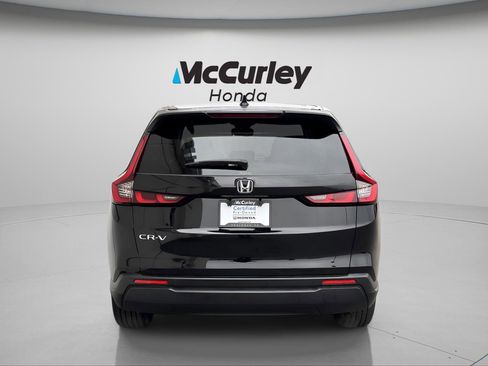 Certified 2025 Honda CR-V LX image 4