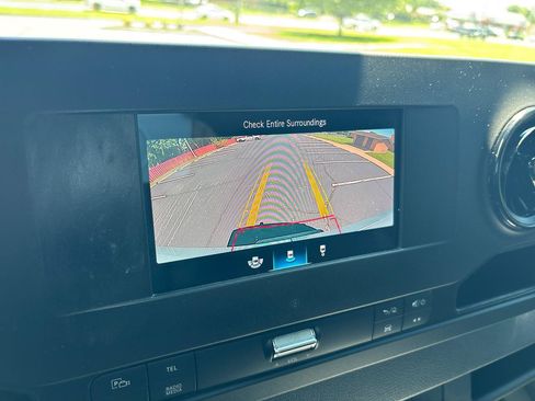 Used 2020 Mercedes-Benz Sprinter 3500 image 19