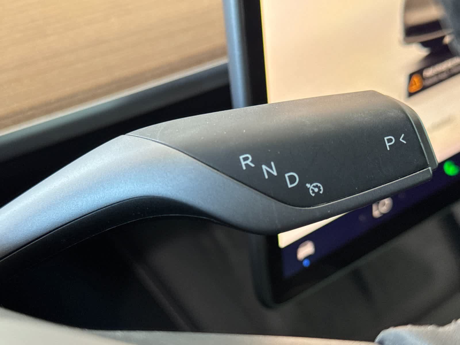 Used 2023 Tesla Model Y AWD image 23