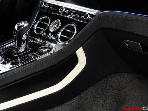 Used 2022 Bentley Continental GT Speed image 35