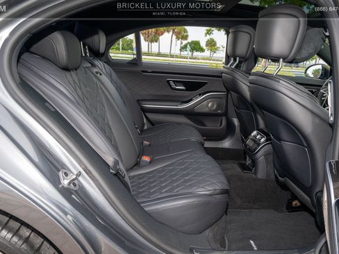 Used 2022 Mercedes-Benz S 580 4MATIC Sedan image 36