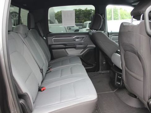 Used 2023 RAM 1500 Big Horn AWD/4WD image 30