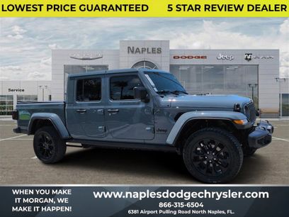 Used 2025 Jeep Gladiator Sport