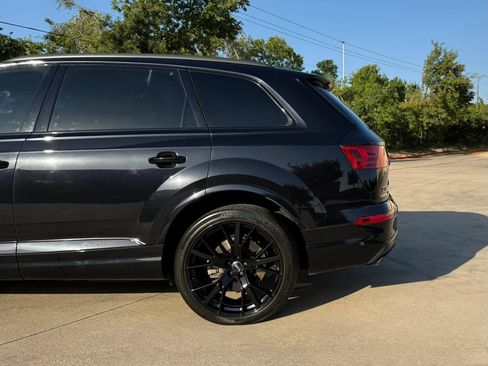 Used 2019 Audi Q7 3.0T Prestige AWD/4WD image 17