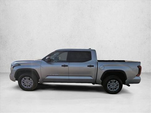 Used 2022 Toyota Tundra SR5 image 8