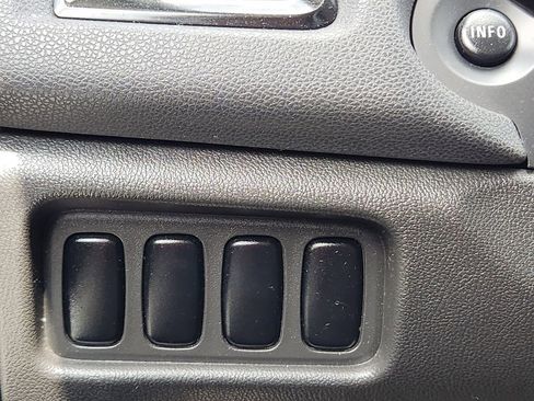 Used 2020 Mitsubishi Outlander Sport ES FWD image 22